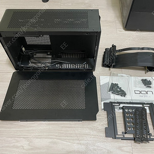 dan a4 v3 sff itx pc 케이스 + axp90 x47 쿨러 + tl-b9