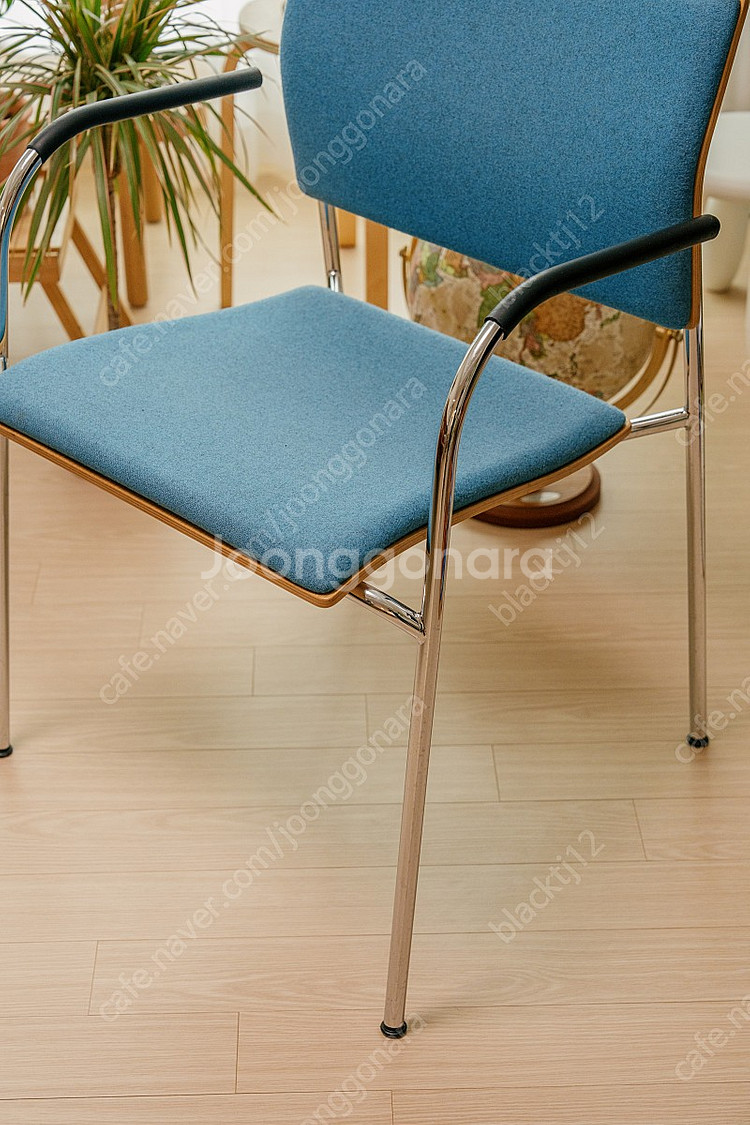 Thonet 빈티지 토넷 체어 30만--1
