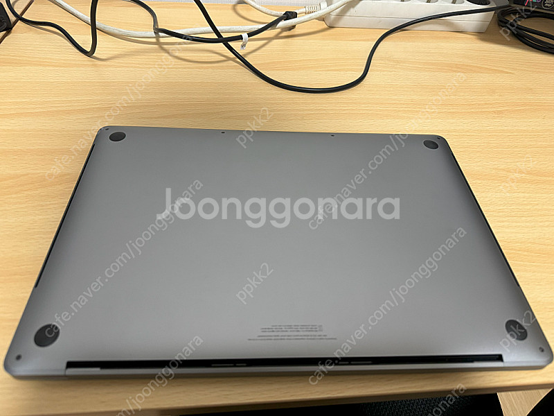 맥북프로 2019 16인치 i9 / 32gb / 560...--4