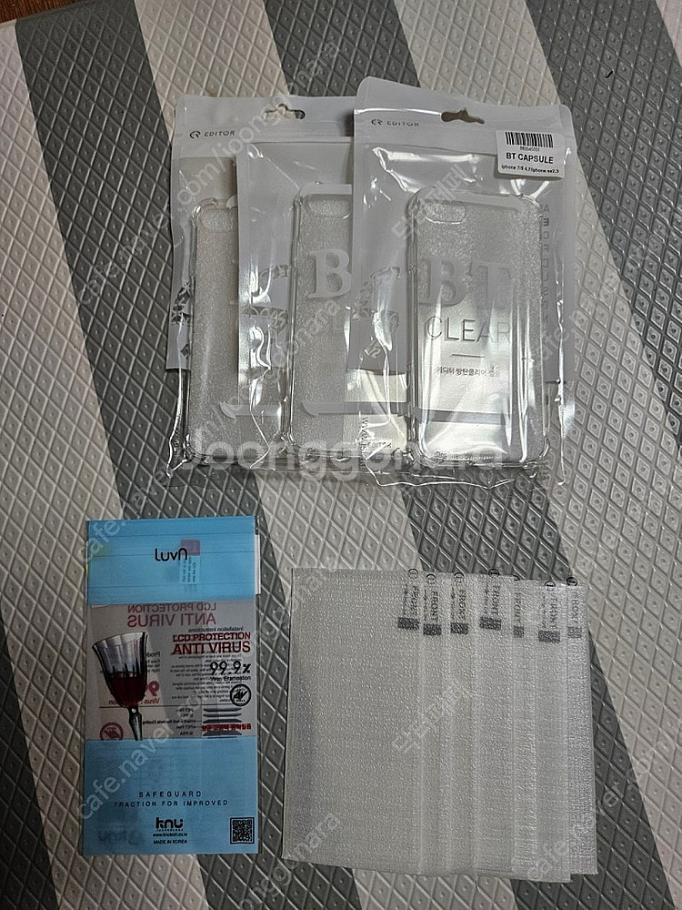 아이폰se2 64GB 외 악세서리 판매--6