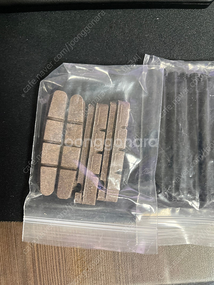 픽시 카본 삼발이 화이트 리어휠(새제품)--1