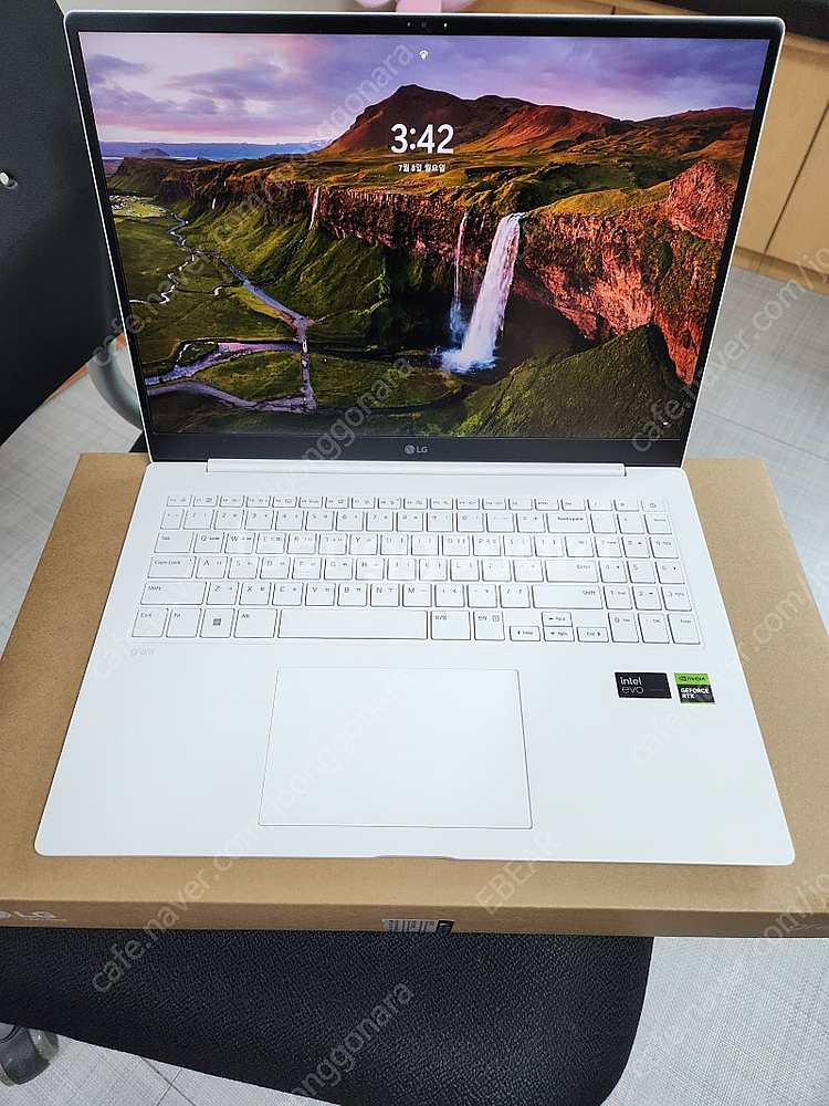LG 그램 프로 16 울트라5 RTX3050 16Z90...--2