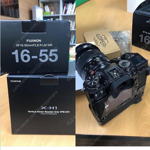 X-H1 부스터그립 및 XF16-55mmF2.8 R LM WR렌즈 일괄 판매합니다.