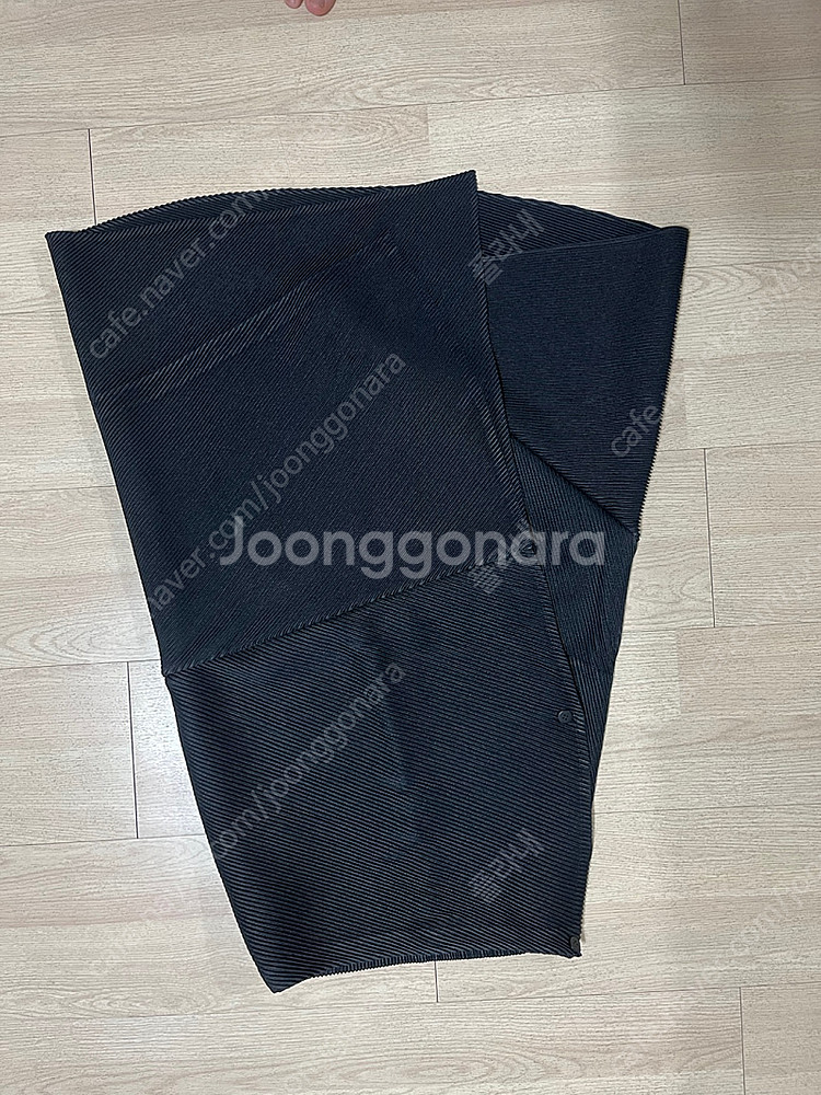 24년 1월 이세이미야케 레더라이크플리츠 leather...--0