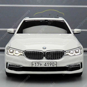 BMW5시리즈 (G30) 520d xDrive 럭셔리 플러스@중고차@24시상담@저신용@전액할부