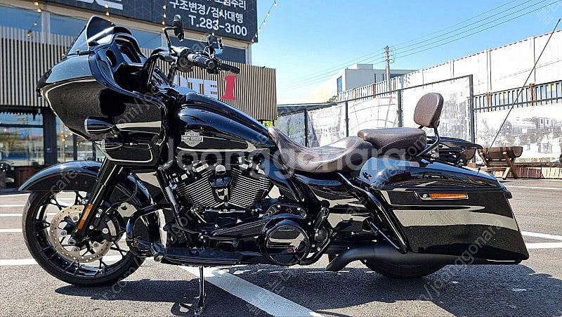 21년식 로드글라이드 스페셜 팝니다. 대차가능--5