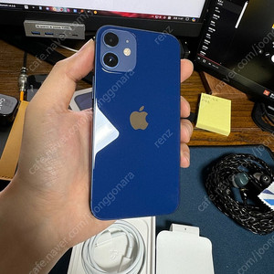 아이폰 12 미니 256기가 블루 판매합니다.