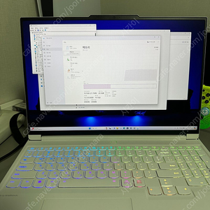 레노버 리전 Slim 7i 4070 노트북 팝니다.