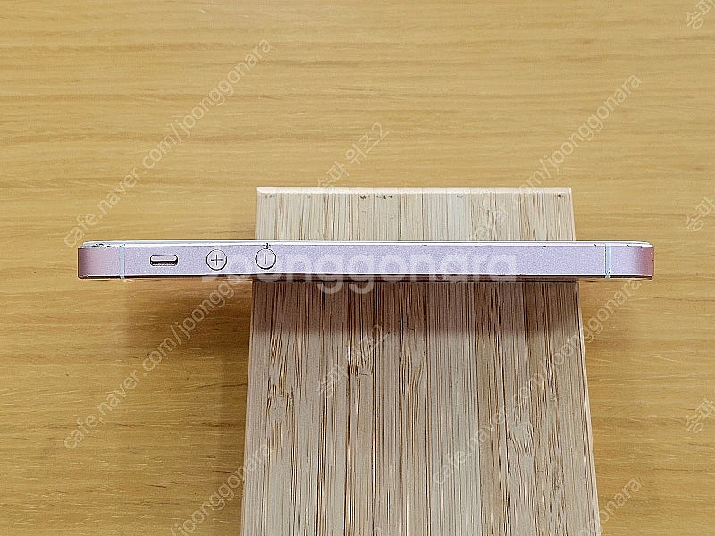 <서울 송파> 아이폰 SE1 64기가 로즈골드 공기계(...--4