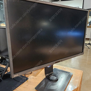 벤큐(BenQ) 사진작업 전문가용 32인치 모니터 -PD3200Q