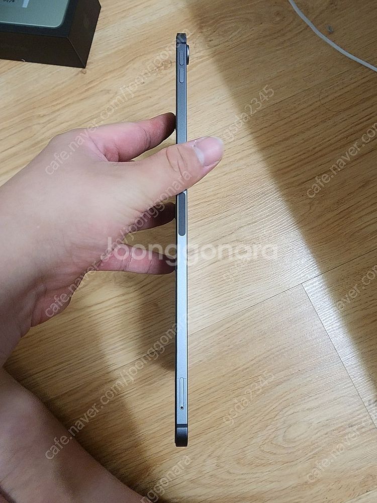 아이패드에어5 64기가 셀룰러 a급 판매합니다--2