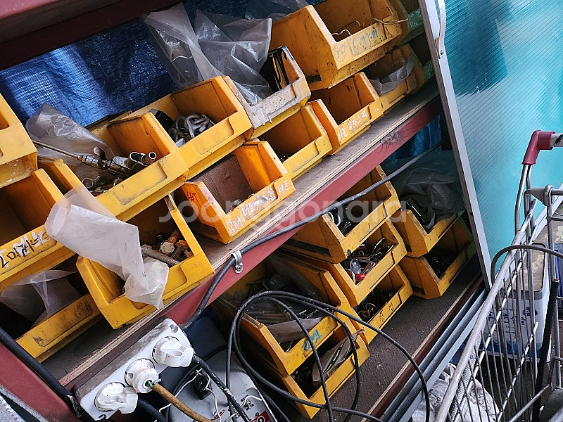 캠핑 트레일러 제작사업 건강 문제로 폐업합니다 공구 남...--2