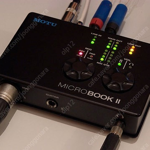 Motu MicroBook II 모투 마이크로북2 오디오 인터페이스 판매합니다.