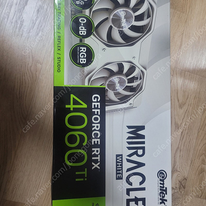 이엠텍 미라클 rtx4060ti 화이트그래픽카드팝니다