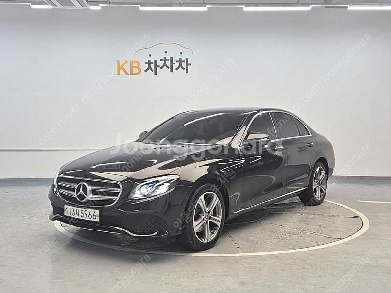 벤츠E-클래스 W213 E220d 아방가르드 (5인승)...--0