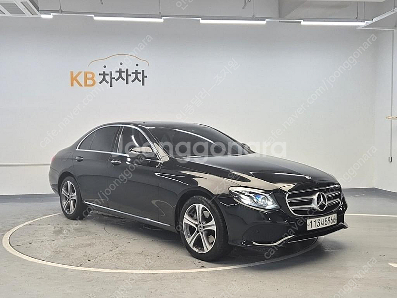 벤츠E-클래스 W213 E220d 아방가르드 (5인승)...--1