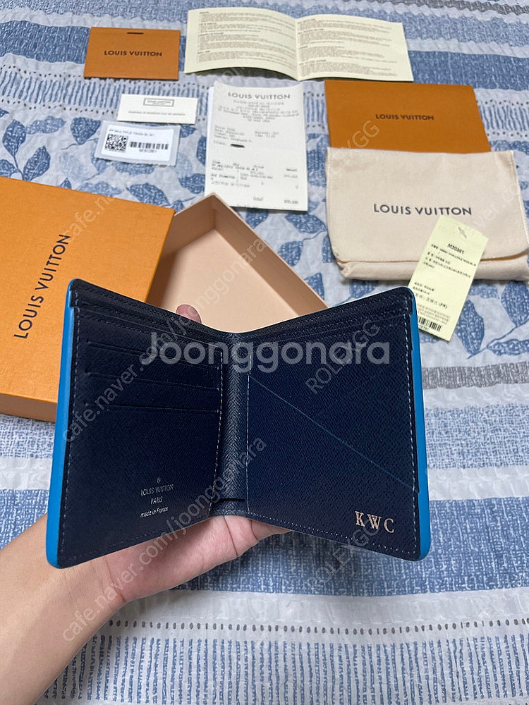 새상품 루이비통 타이가 멀티플월릿 반지갑 백화점풀셋--3