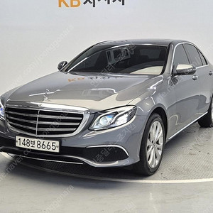 벤츠E-클래스 W213 E220d 4MATIC 익스클루시브 (5인승)@중고차@중고차매입@전액할부@저신용자@신불자@소액할부@현금@카드 전부 가능합니다!