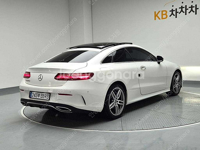 벤츠E-클래스 W213 E220d 쿠페 (4인승)@중고...--2