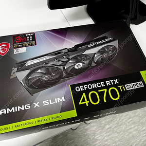 [새제품] 지포스 RTX 4070 Ti SUPER 그래픽 카드 미개봉 제품 팝니다.