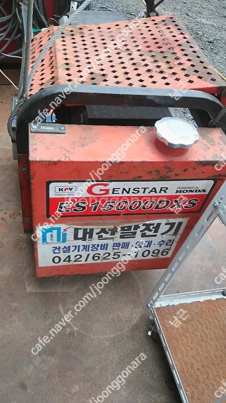 혼다 삼상18kw 휘발유 발전기 100에 급매합니다--1
