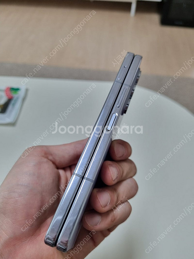 [가격인하] 폴드5 512gb 자급제--4