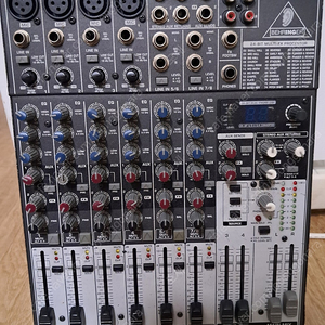 BEHRINGER XENYX 1204FX 믹서