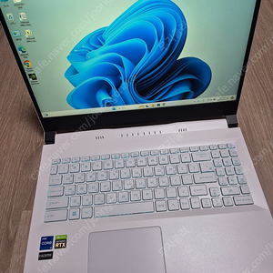 MSI 인텔 12세대 i7 지포스 rtx3050ti 게이밍 화이트 노트북 새제품