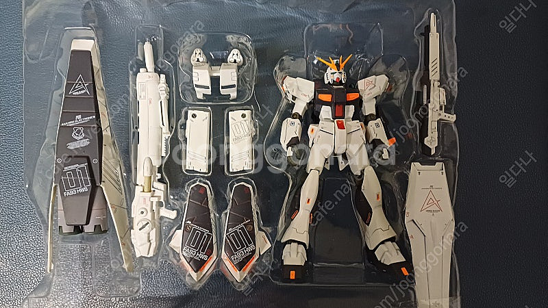 FIX 0009 뉴 건담--0