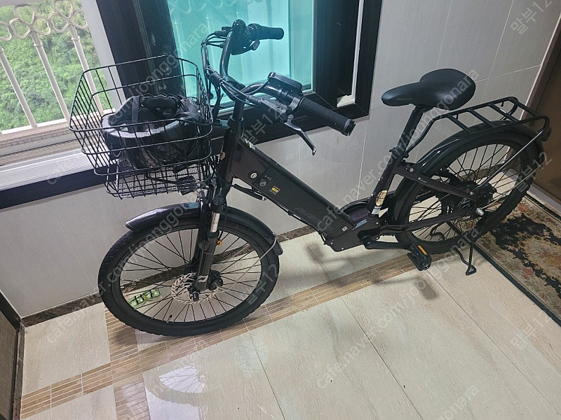 전기자전거 팬텀시티24(2022) 판매합니다.