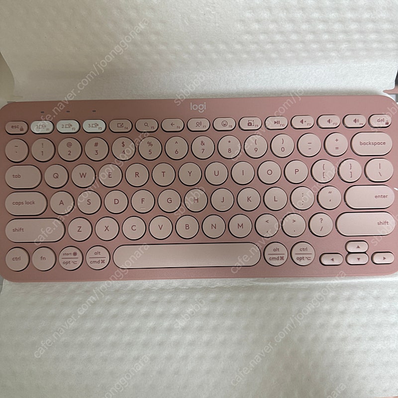 로지텍 페블 키보드 K380S 핑크