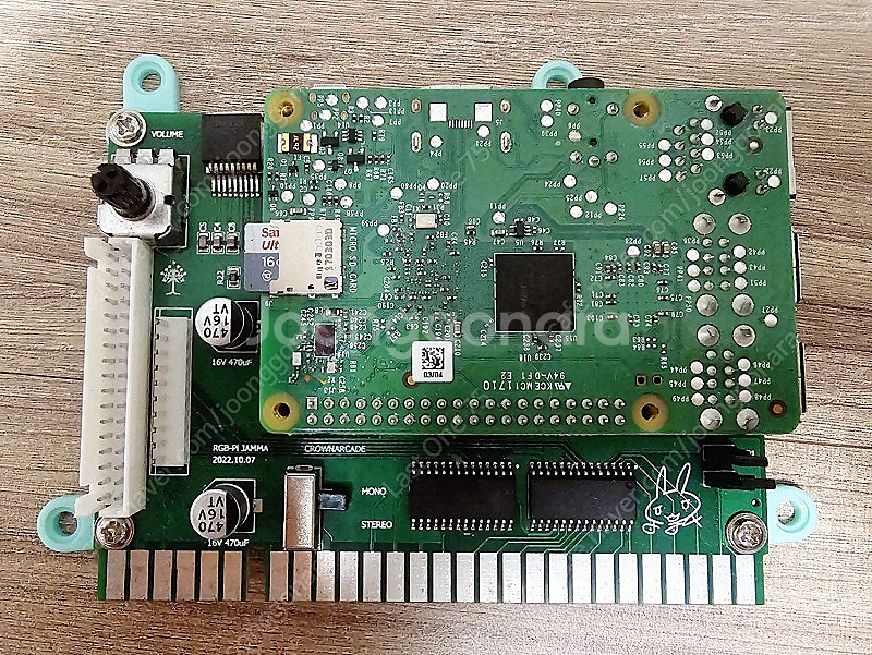 라즈베리파이 3B와 RGB-PI TO JAMMA + 라...--1