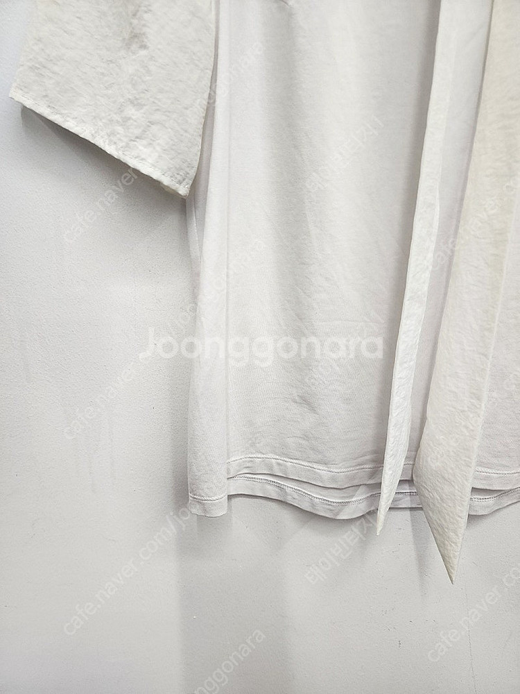 칼 라거펠트 여성 티셔츠(55사이즈)--4