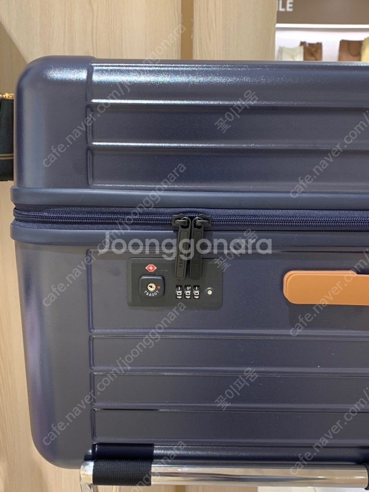 빈폴캐리어 29인치--2