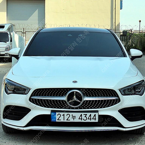 벤츠CLA클래스 C118 CLA 250 4MATIC중고차 할부 리스 카드 저신용자 전액할부 가능합니다