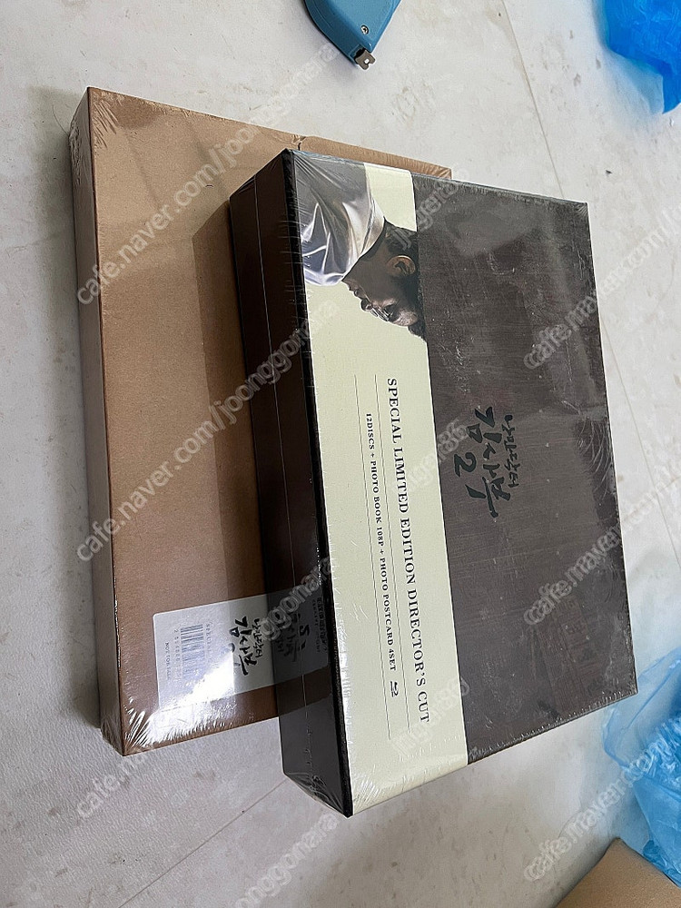 미개봉 낭만닥터 김사부2 감독판 DVD + 스페셜굿즈 판매합니다.--2