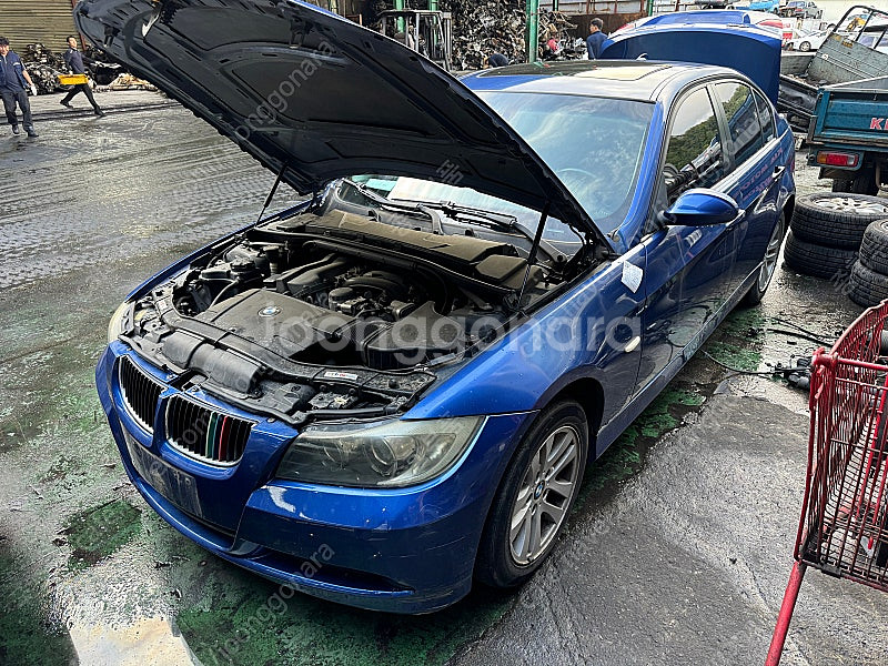 BMW E90 E바디 320i 전기형 부품차 각개합니다...--0
