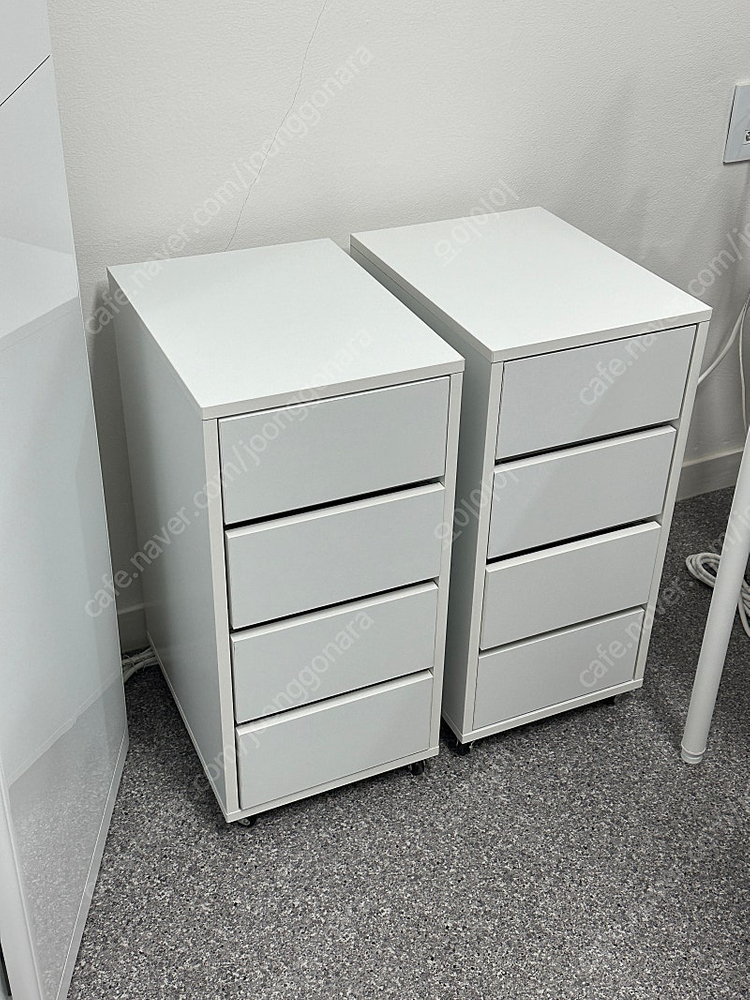 리움 이동식 4단 수납장--1