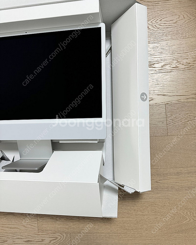 애플 아이맥 실버 M1 24인치 기본형 256GB 판매...--1