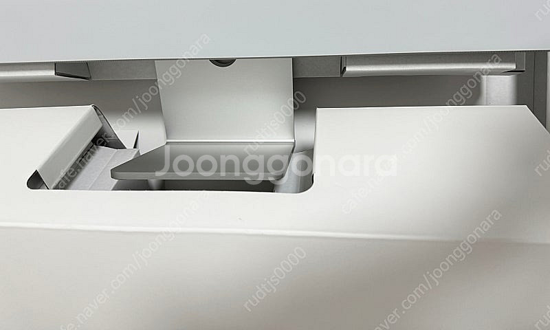 애플 아이맥 실버 M1 24인치 기본형 256GB 판매...--2