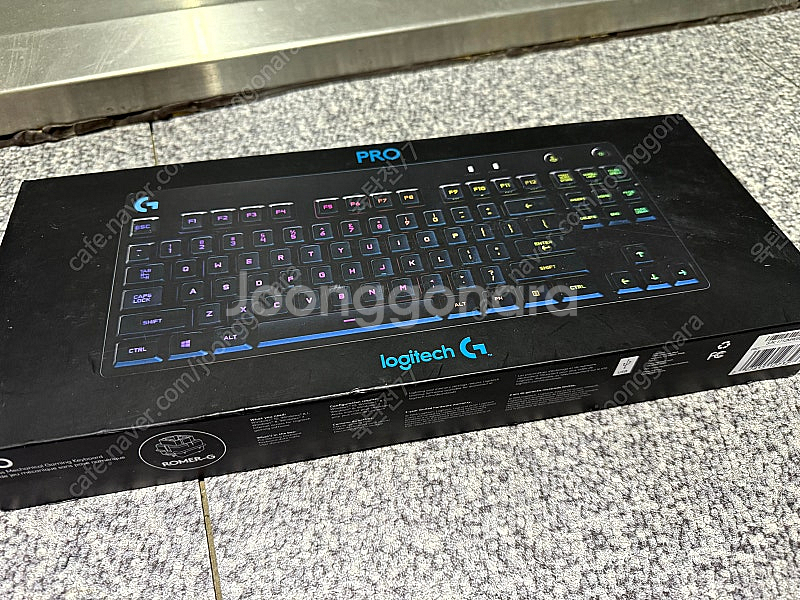 로지텍 지프로 gpro 키보드(영문각인) 팝니다.--5