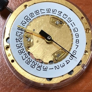 ETA CALIBER 251.272 무브먼트 팝니다.