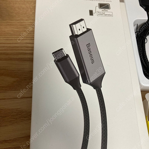 휴대폰에서 모니터로 DMB 보기 베이스어스 USB-C to HDMI 케이블 NP021180R01BS 새상품