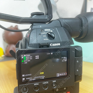 Canon C100mk2