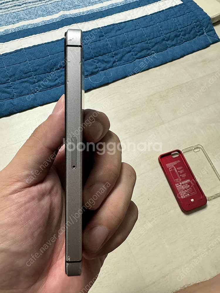 아이폰 se1 스그 64g 팝니다--3
