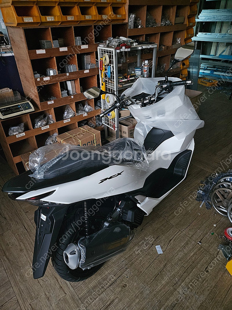 혼다 PCX 125--0