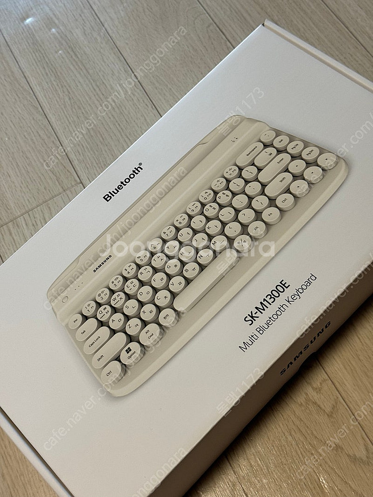 삼성 멀티 블루투스 키보드 미개봉 (SK-M1300E)--0