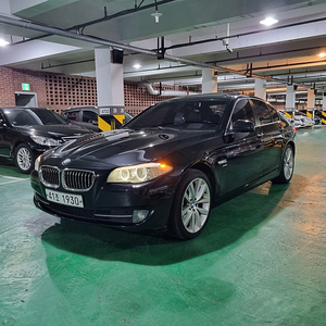 BMW 535i X-Drive (F10/12년) 묻따