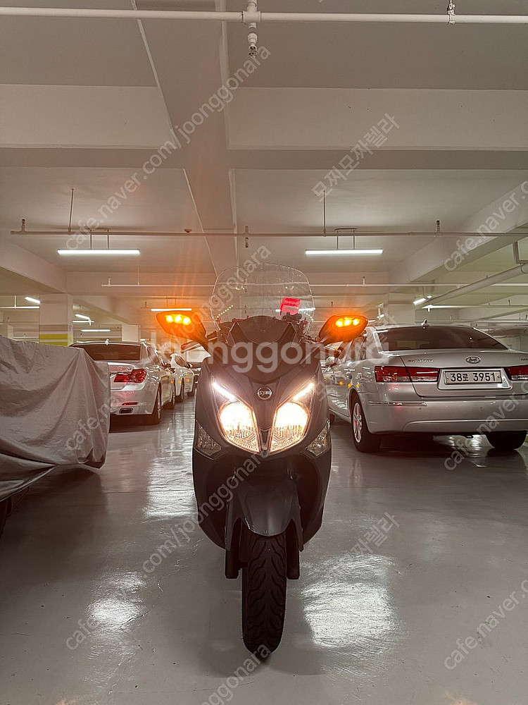 20년 SYM 조이맥스 125 27,900km (보이져...--0
