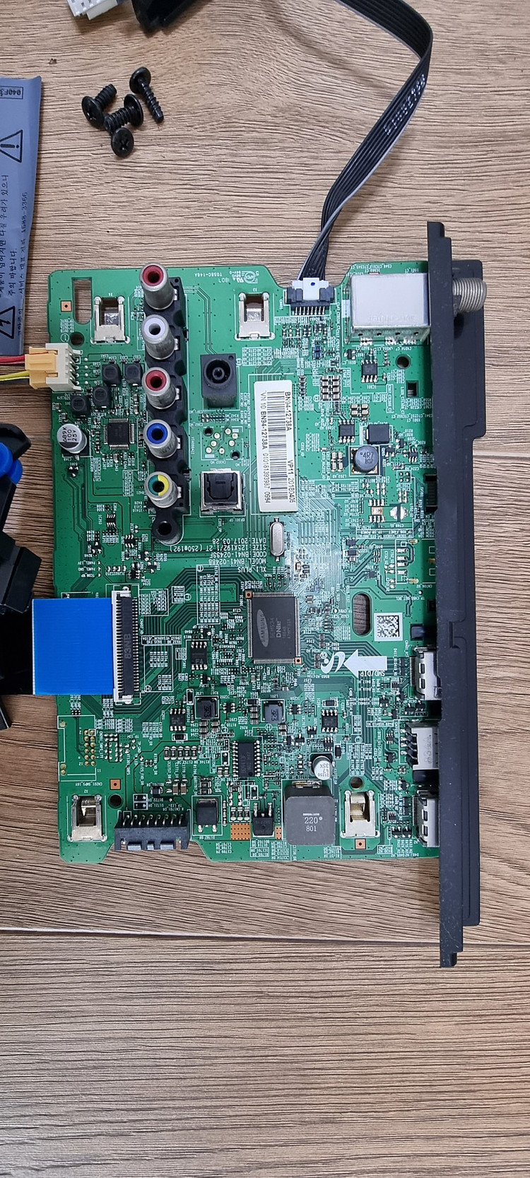 삼섬TV UN32M4000AFXKR 부품용 이미지